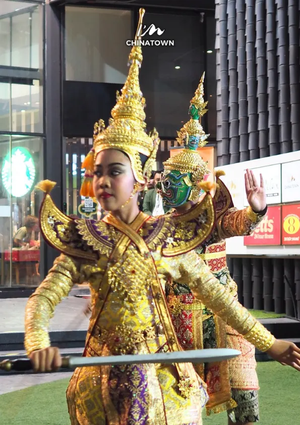 https://www.iamchinatownbkk.com/wp-content/uploads/2026/09/ปก-ยกรบ.webp